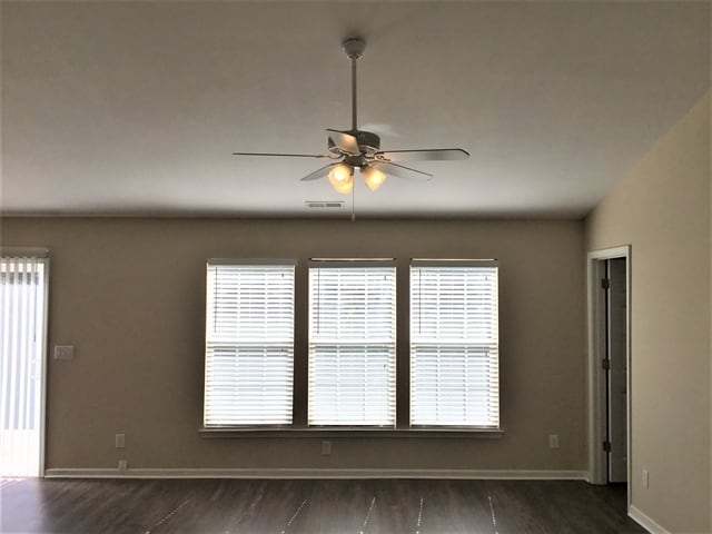 Building Photo - 3007 Secret Garden Ct