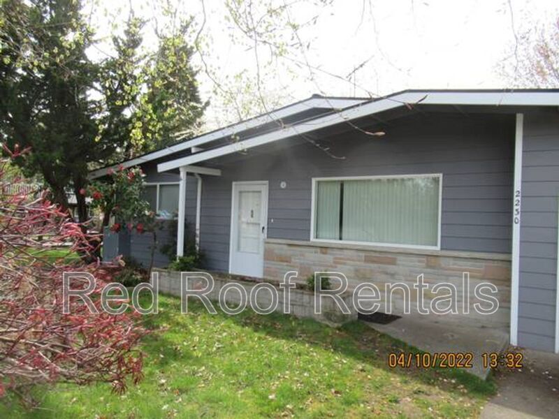Primary Photo - 2230 Mountain View Ave W