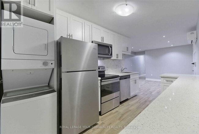 Building Photo - 457 Jones Ave