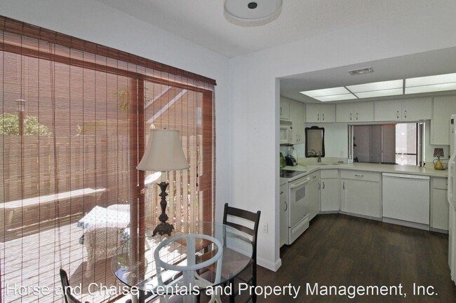 Foto del edificio - 2 br, 2 bath House - 123 Woodland Pl