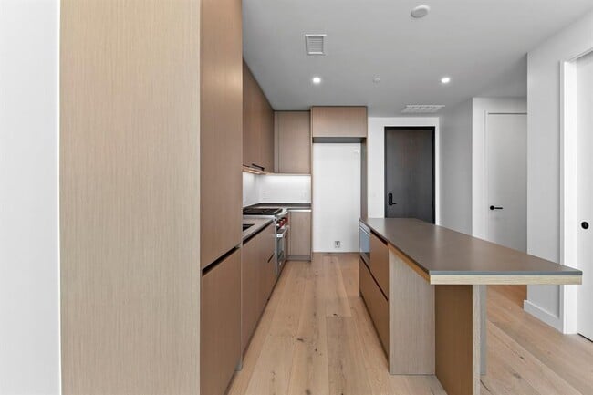 Foto del edificio - 610 Davis St