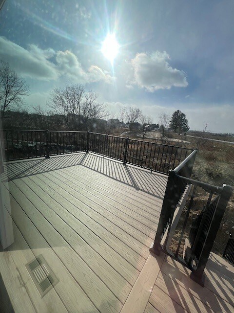 Foto del edificio - W219N16231 Primrose Ct