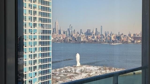 Building Photo - 20 Newport Pkwy