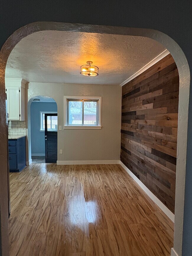 Building Photo - 6130 Butte St