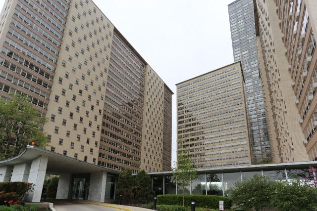 Foto principal - 3950 N Lake Shore Dr