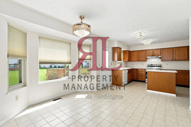 Foto del edificio - 6058 Northcliff Ct