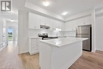 Building Photo - 99 REVERIE Wy