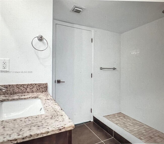 Foto del edificio - 9749 NW 48th Terrace
