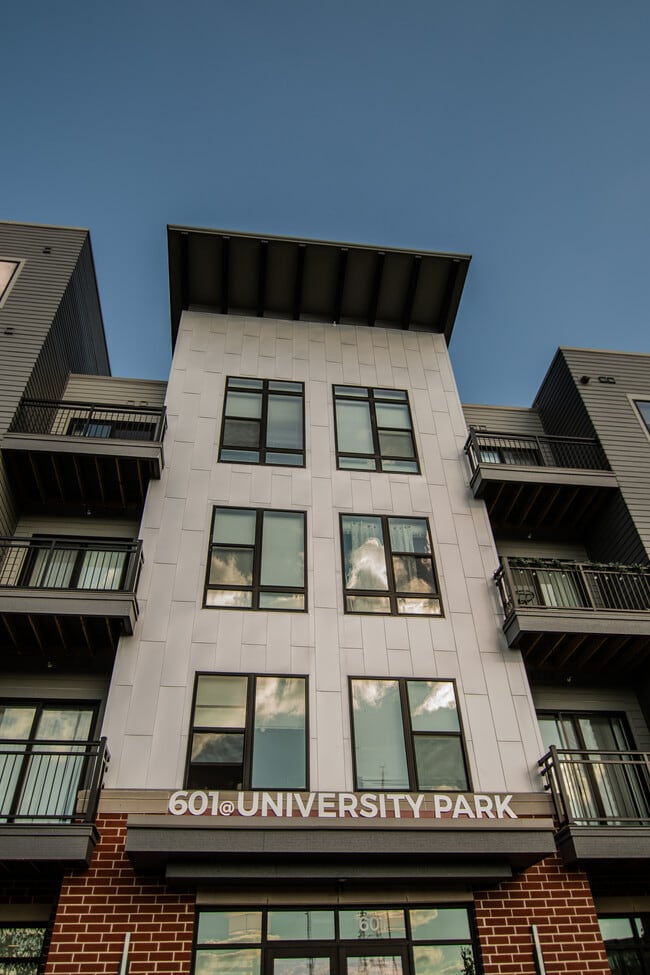 Foto del edificio - 601 @ University Park