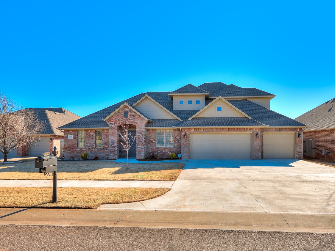 Primary Photo - 3109 highland glen