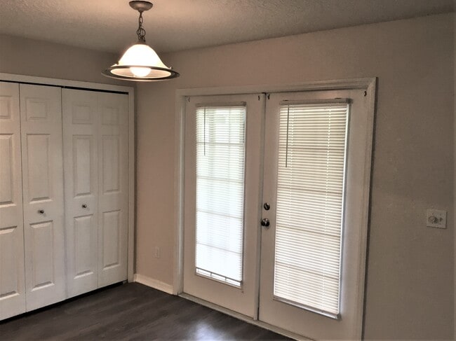 Building Photo - 15319 Torpoint Rd