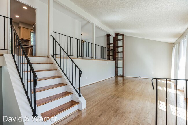 Foto del edificio - 4 br, 3 bath House - 6206 Winnepeg Dr