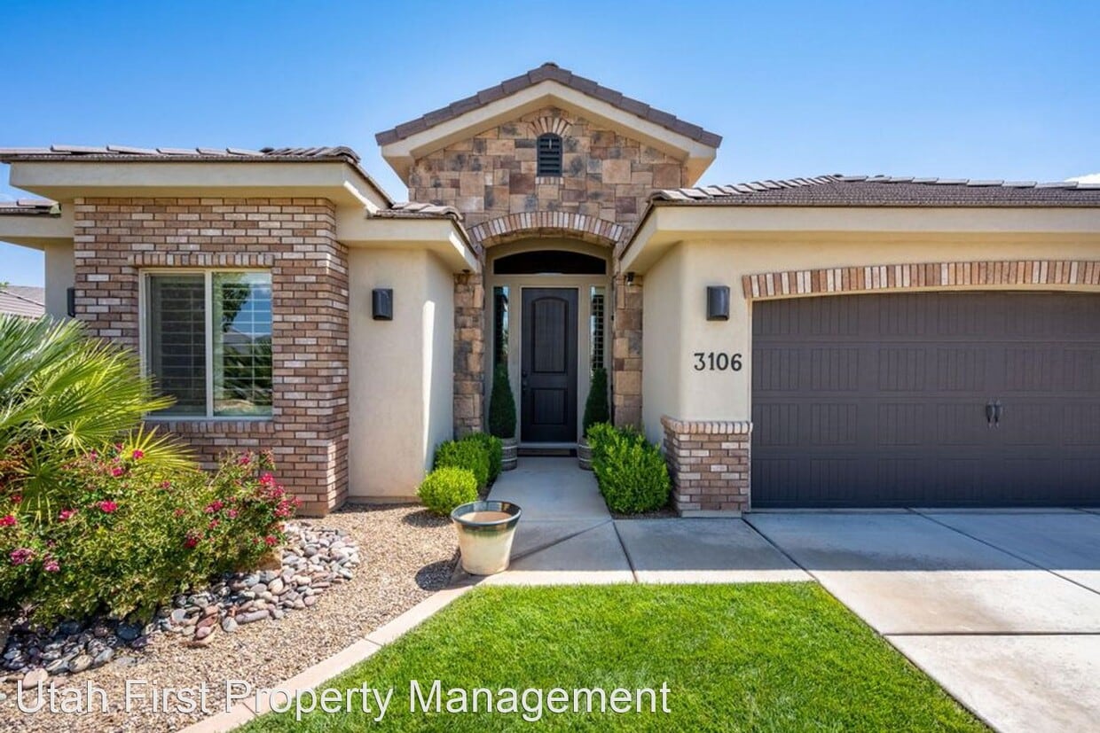 4 br, 2 bath House 3106 E Amaranth Dr House Rental in St.