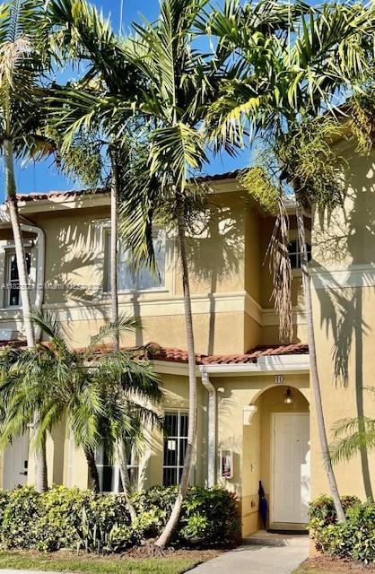 Foto del edificio - 8244 NW 107th Path