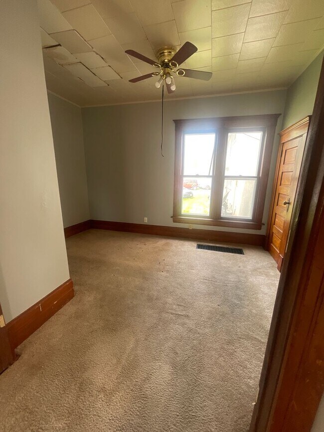 Foto del edificio - 3 bedroom 1.5 bath house!