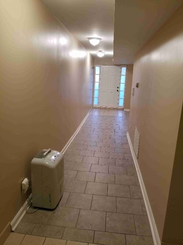 2931 W Warren Blvd Unit Garden Apartment, Chicago, IL 60612 Room for Rent in Chicago, IL