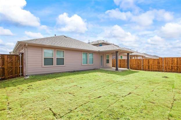 Foto del edificio - 3928 White Rock Rd