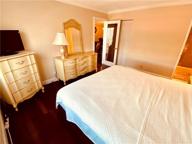 Foto del edificio - 1541 S Ocean Blvd