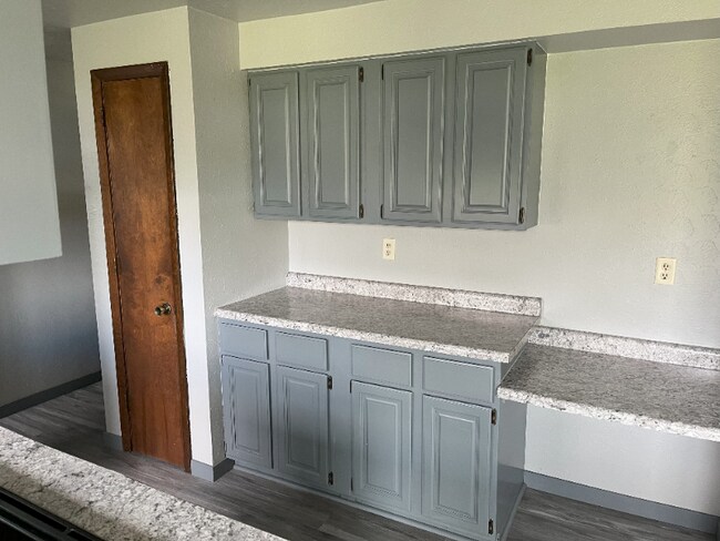 Foto del edificio - 3632 Glenbrooke Ln
