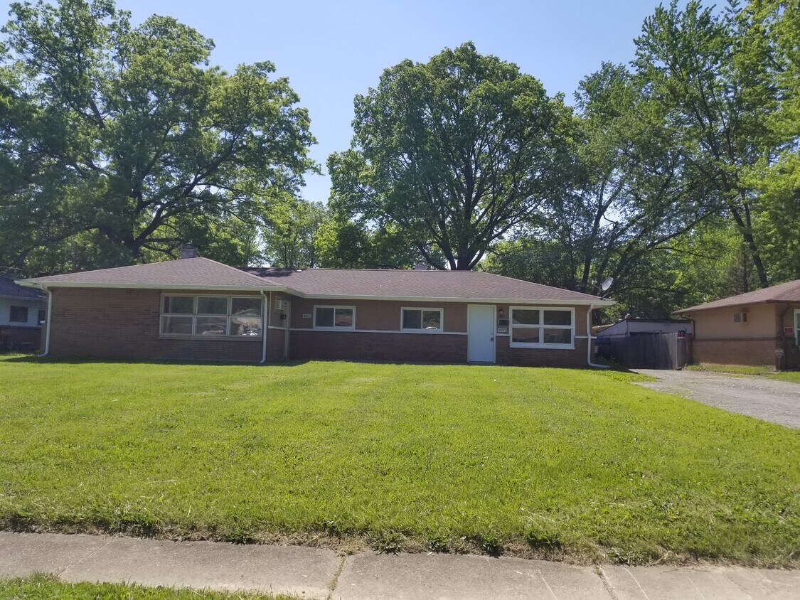 Primary Photo - 3022 Northgate Ave