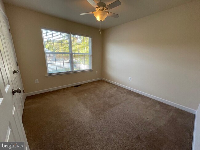 Building Photo - 21368 Sundew Pl