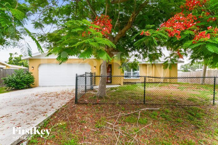 Primary Photo - 3295 Datura Road