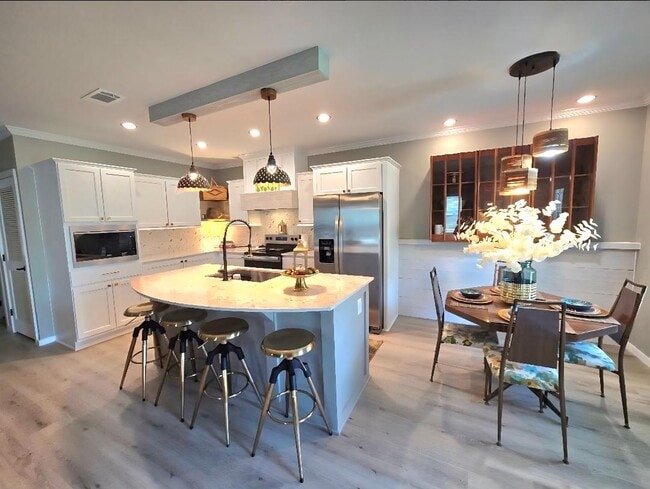 Foto del edificio - 121 12th St