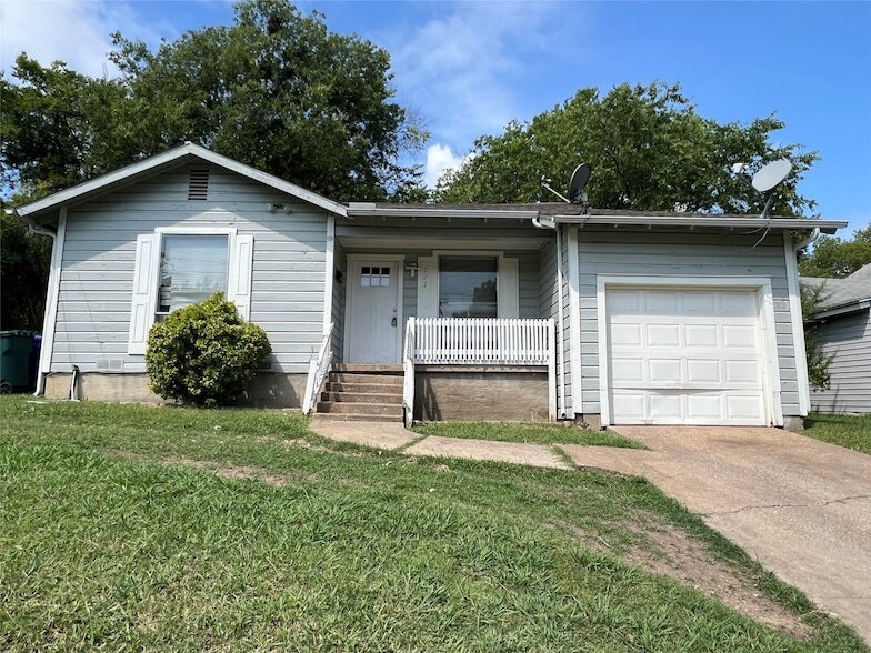 Foto principal - 222 N Ricketts St