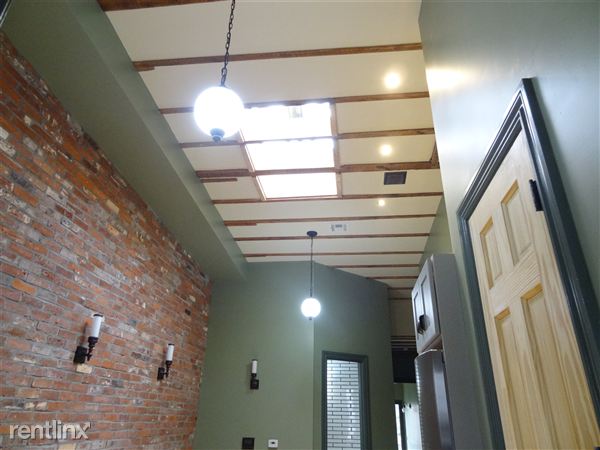 Building Photo - 210 Saint Nicholas Ave