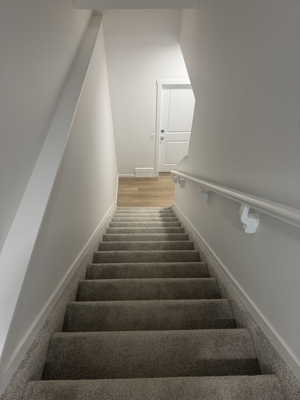Building Photo - 4239 Kinglet Dr