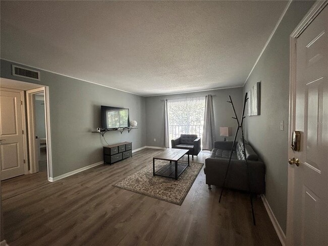 Foto del edificio - 507 NW 39th Rd