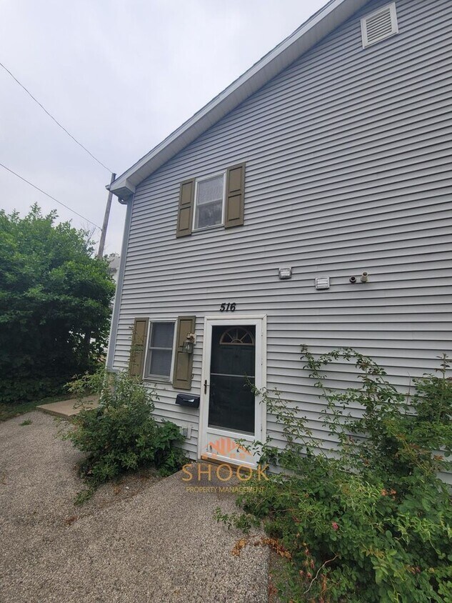 Primary Photo - 516 S 4th St