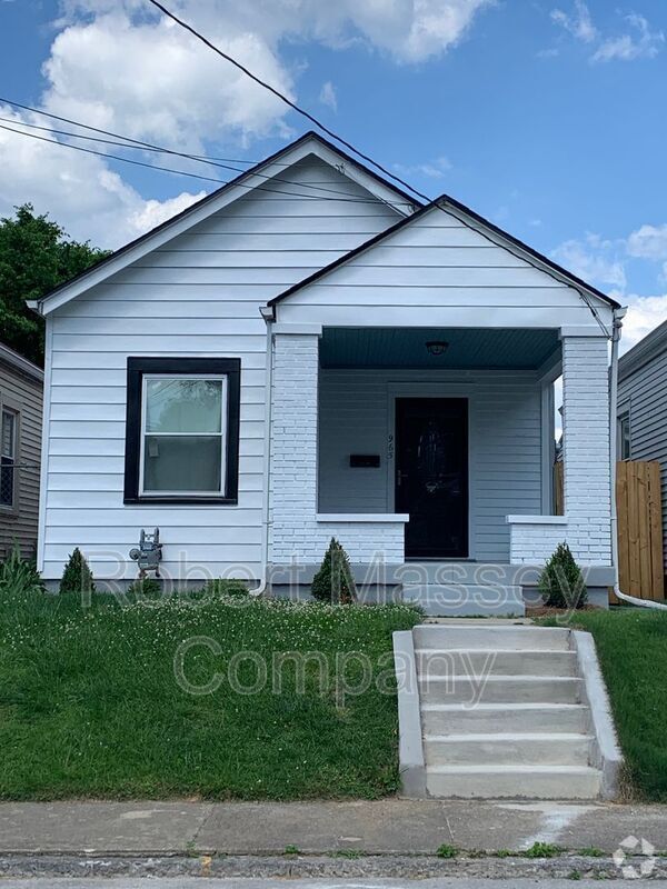 Building Photo - 965 Vine St