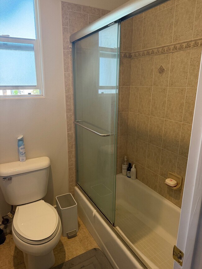 Foto del edificio - 5738 Winchester Ct