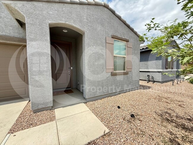 Building Photo - 12543 N Shields Ave