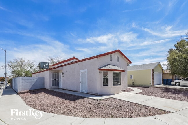 Building Photo - 4161 N Overbrook Dr