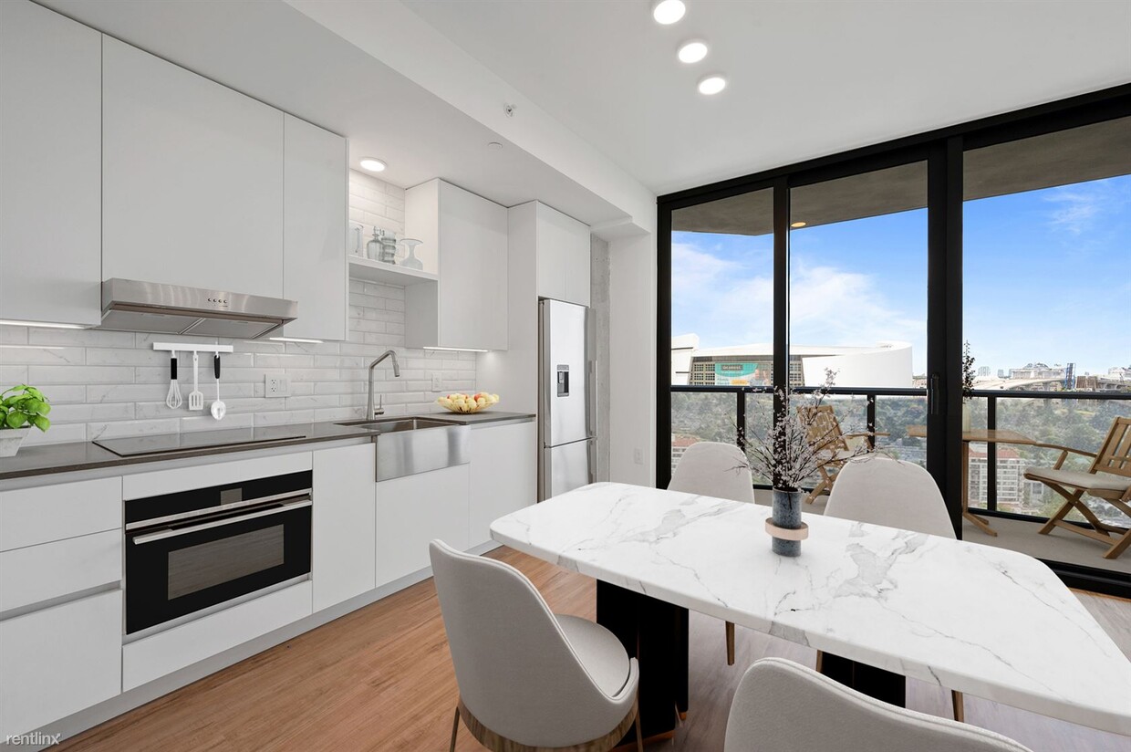 Foto principal - Studio, 1 bath Condo - 150 NE 8 ST