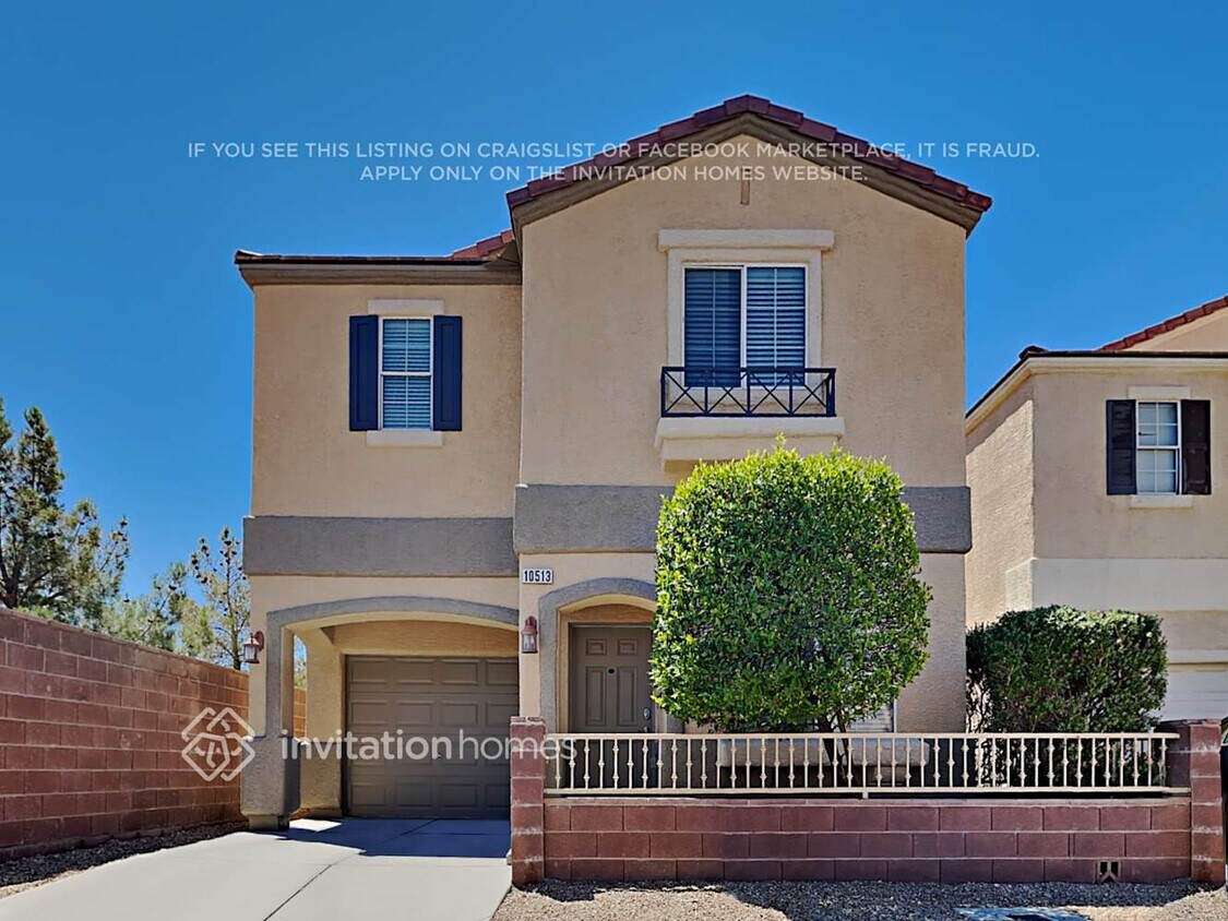 Primary Photo - 10513 Sun Palace Ct