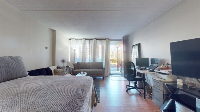 Foto del edificio - 200 Swanton St