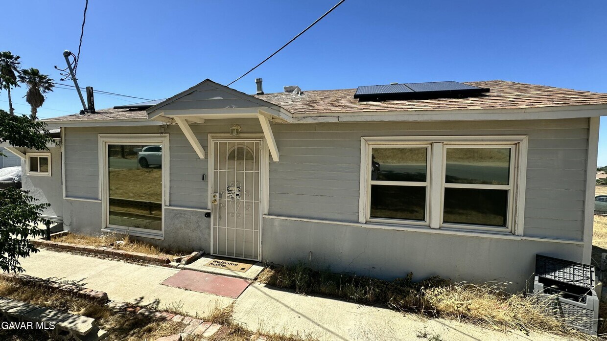 Foto principal - 4503 Ave L-14