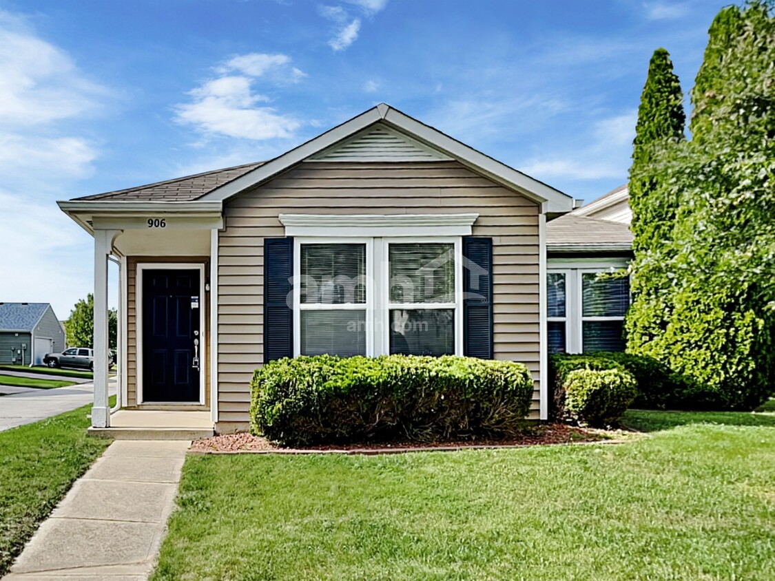 Foto principal - 906 Brookstone Dr
