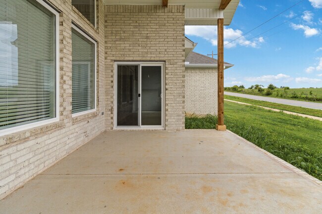 Foto del edificio - 910 Trestle Ln