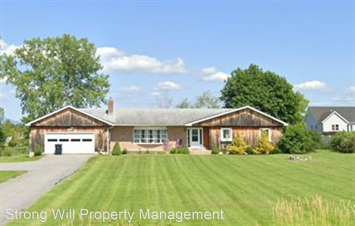 Primary Photo - 3 br, 2 bath House - 1402 Hinesburg Road