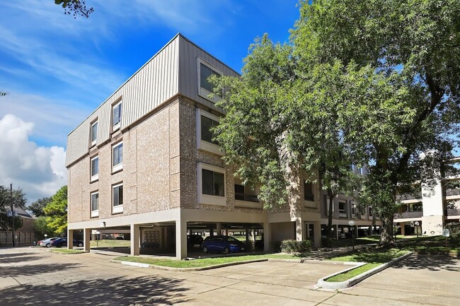 Foto del edificio - 2209 S Braeswood Blvd