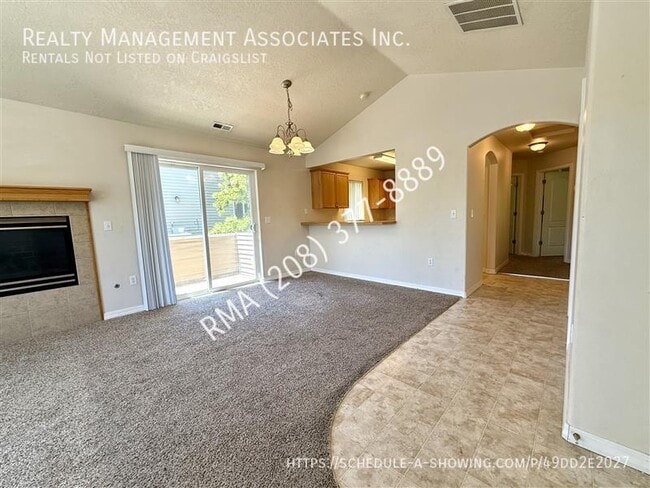 Building Photo - 1003 Stilson Rd