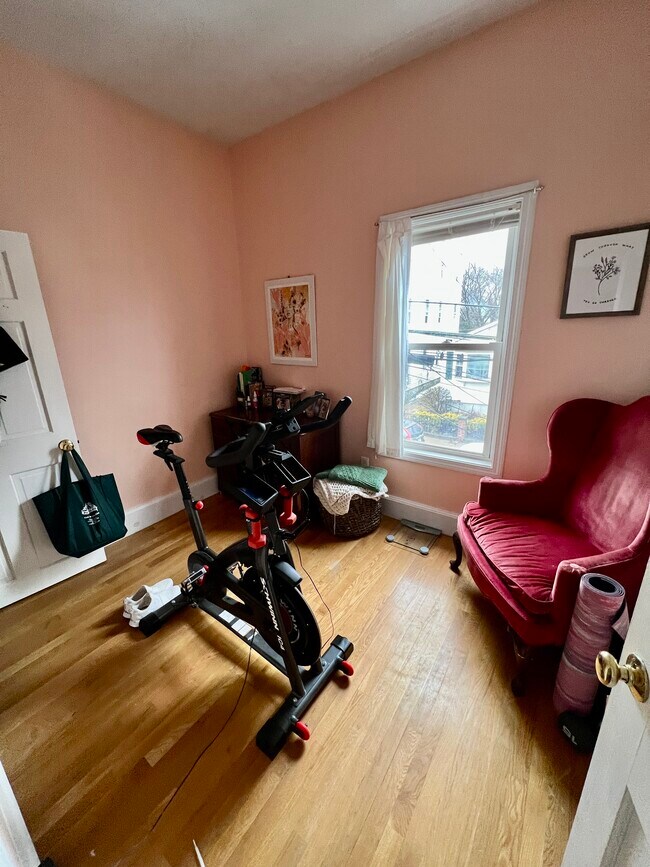 Foto del edificio - 117 Buttonwood St