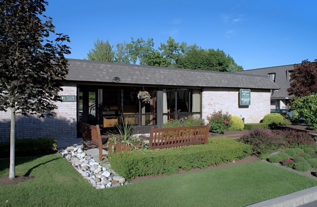Building Photo - Fenimore Trace