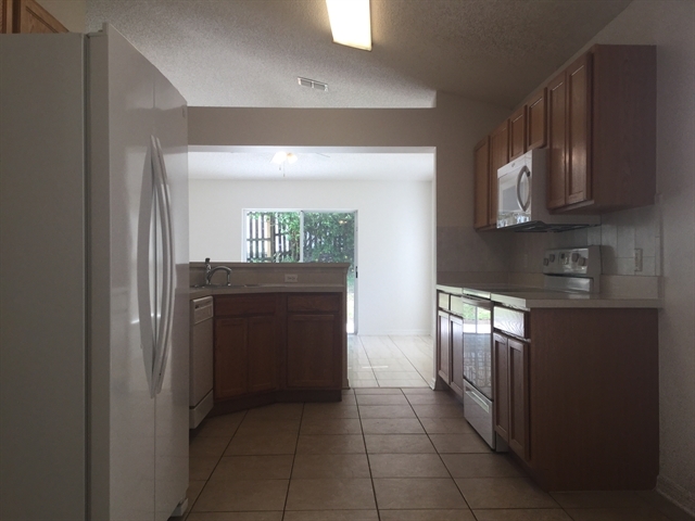 Foto del edificio - 1221 Welch Ridge Ter