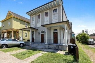 Building Photo - 2332 Ursulines Ave