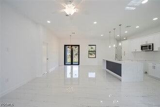 Building Photo - 2604 73rd St W